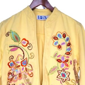 Vtg 90s Blazer Embroidered Yellow Cotton